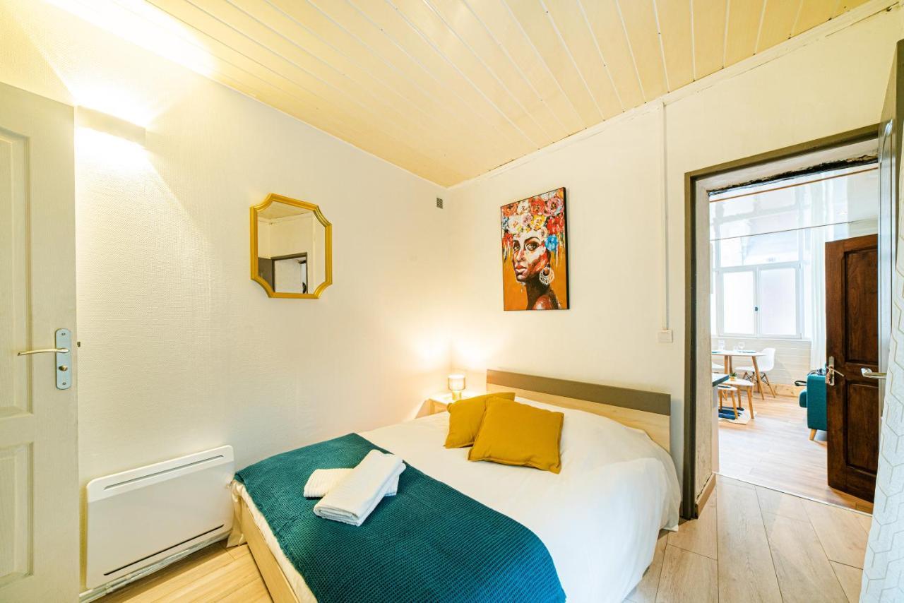 Centre Historique - Cour Privee - Arrivee Autonome Apartment อาฌ็อง ภายนอก รูปภาพ