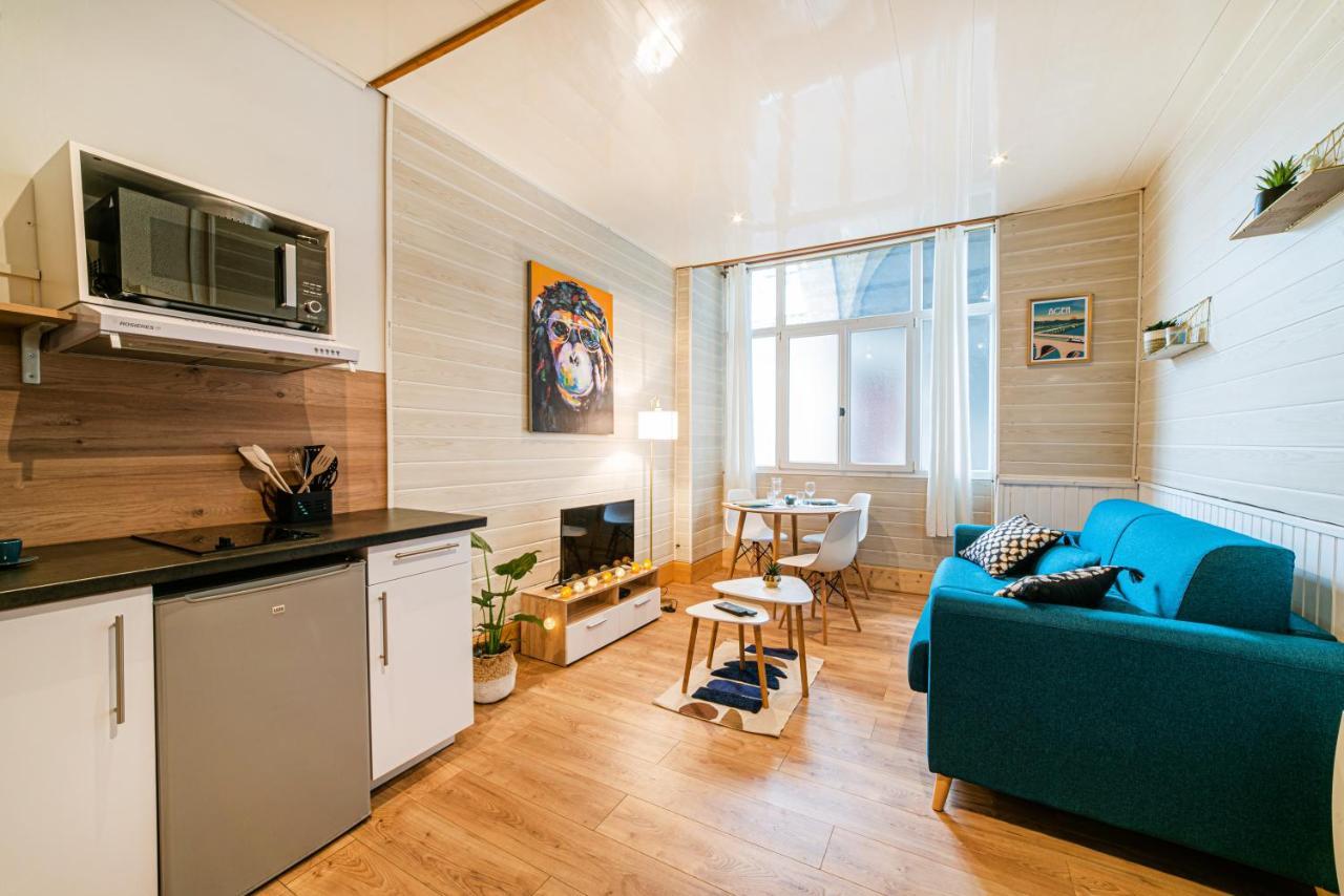 Centre Historique - Cour Privee - Arrivee Autonome Apartment อาฌ็อง ภายนอก รูปภาพ